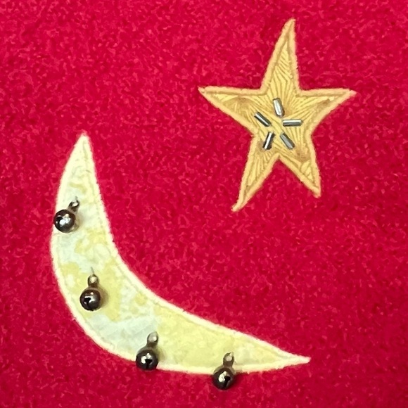 SHARON YOUNG Red Holiday Sweater Vest Small Trees Stars Elves Chalet - Picture 5 of 13